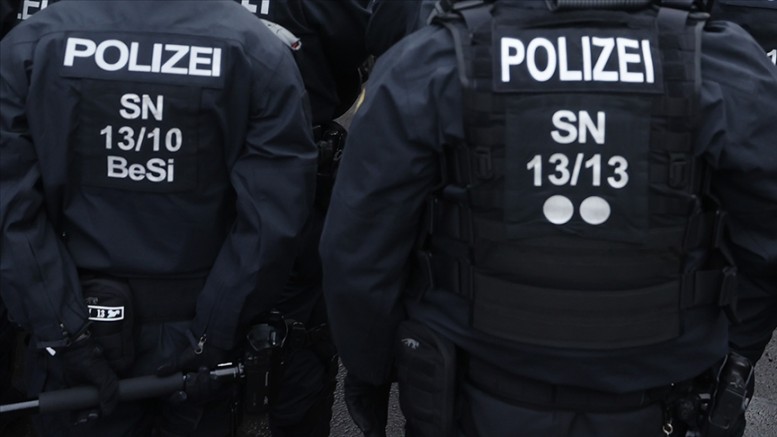 Almanya'da Müslüman aileye ırkçı saldırı