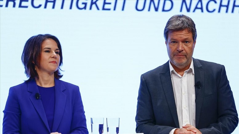 Almanya'da Yeşillerin yeni hükümetteki bakanları belli oldu
