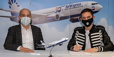  SunExpress, DJ Burak Yeter’in hava yolu partneri oldu