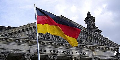 Alman istihbaratı aşırı sağla mücadeleyi artıracak