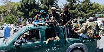 Almanya, Afganistan'daki yerel personelin tahliyesi için Taliban'la doğrudan müzakere yürütecek