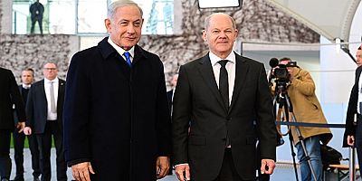Almanya Başbakanı Olaf Scholz, İsrail Başbakanı Benjamin Netanyahu ile bir araya geldi.