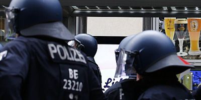 Almanya'daki polis şiddetinde yeni gelişme!