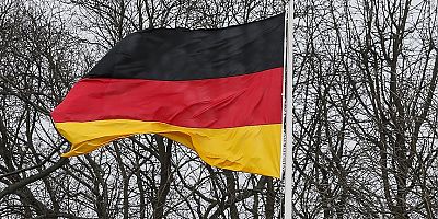 Almanya, Ukrayna'da olası bir barış için garantör devlet olmaya istekli
