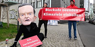 Almanya Ulaştırma Bakanı Wissing, Berlin'de protesto edildi