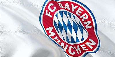 Bayern Münih, Faslı futbolcu Mazraoui'yi transfer etti