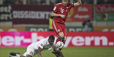 Bayern Münih iki kez geriye düştüğü maçı 3-2 kazandı