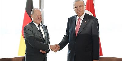 Erdoğan Almanya Başbakanı Scholz'u kabul etti