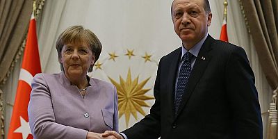 Merkel ve Erdoğan telefonda görüştü