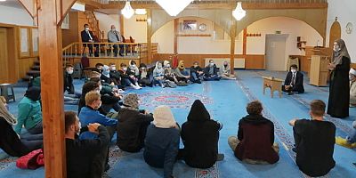 Üniversite öğrencilerden Bergneustadt DİTİB Camii’ne ziyaret