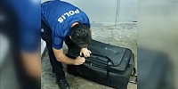 Valizin içinde Türkiye'ye girmeye çalışırken yakalandı