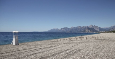  Dünyaca ünlü plajda 'deniz keyfi' sosyal mesafeli olacak