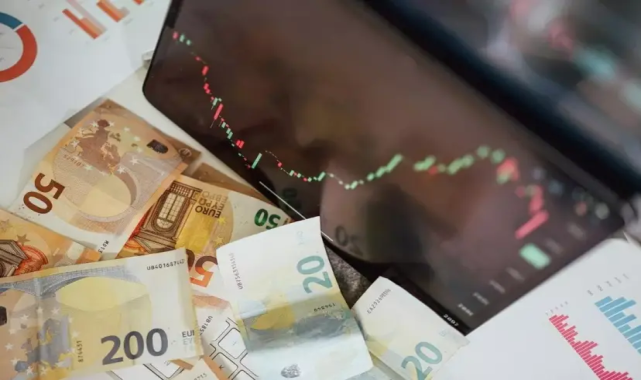 Almanya’da yatırımcı güveni ekimde beklentilerin altında kaldı