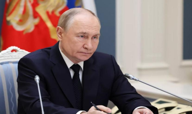 “Moskova’ya Yaptırımlar Artarken Putin, Rus Nükleer Güçlerinin Tatbikatını Yönetti”
