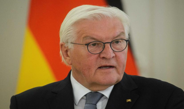 Almanya Cumhurbaşkanı Steinmeier’den Aşırı Sağa Karşı Mücadele Çağrısı
