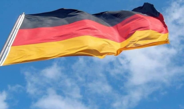 Almanya’da Sol Parti’den Çağrı: “Filistin’e Destek Gösterilerindeki Baskılar Sona Ermeli”