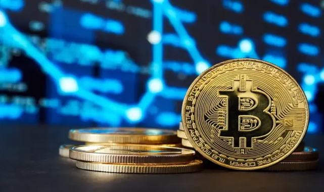 Bitcoin Makroekonomik Belirsizlikle Nisan’dan Beri En Düşük Seviyede
