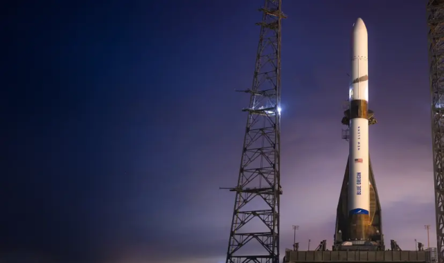 Blue Origin’in New Glenn Roketi, Güneş Fırtınası Nedeniyle Fırlatılmadı