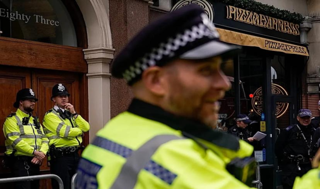 İngiltere’de skandal: Yanlışlıkla serbest bırakılan iki mahkum için geniş çaplı arama başlatıldı