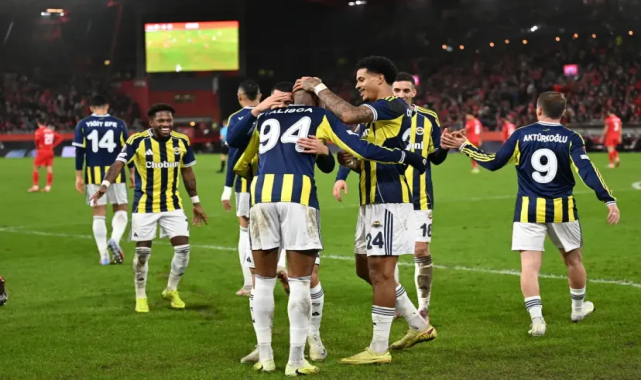 Fenerbahçe – Konyaspor Canlı Anlatım | FB KONYA Maçı Skoru, Kadrolar ve İstatistikler