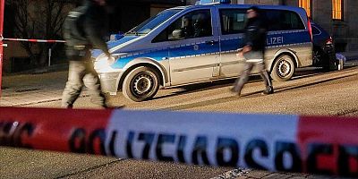 Almanya’da Ganalı iki kız çocuğu, bir grubun ırkçı saldırısına uğradı