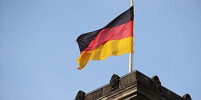 Almanya'da sanayi üretimi düşüşünü 5'inci aya taşıdı