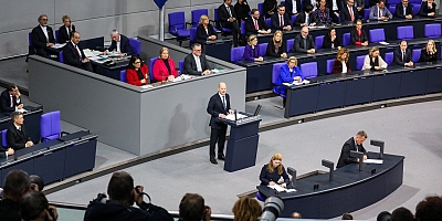 Almanya'da Yeni Federal Meclis'in İlk Oturumu Gerçekleşti