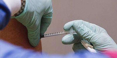Almanya'daki eyaletlerin sağlık bakanları eczanelerde de aşı yapılmasını istedi
