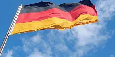 Almanya, darbe planlamakla suçlanan 
