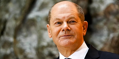 Almanya Federal Meclisinde Anayasa Değişiklikleri İçin Oylama, Başbakan Scholz Katıldı