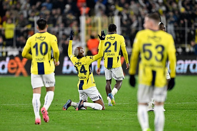 Fenerbahçe Geri Döndü: Talisca Resitali