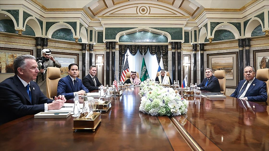 Riyad’da Kritik Zirve: ABD ve Ukrayna, Barış İçin Masada