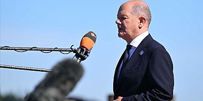 Scholz, Avrupa'nın yarı iletkenler konusunda dışa bağımlı olmamasını istedi