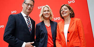 SPD, Schwesig, Dreyer ve Guembel'e emanet