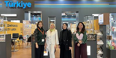 Türk kadın girişimciler Köln'deki uluslararası fuarda sağlıklı gıda ürünlerini tanıttı