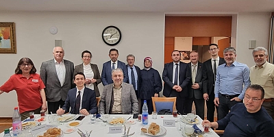 Uyumdan Sorumlu Bakan Bakımevinde İftara Katıldı