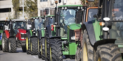 Yunanistan’da Muhalefetten Hükümete Sert Eleştiri: Çiftçi Eylemleri Bilinçli Olarak Sürdürülüyor